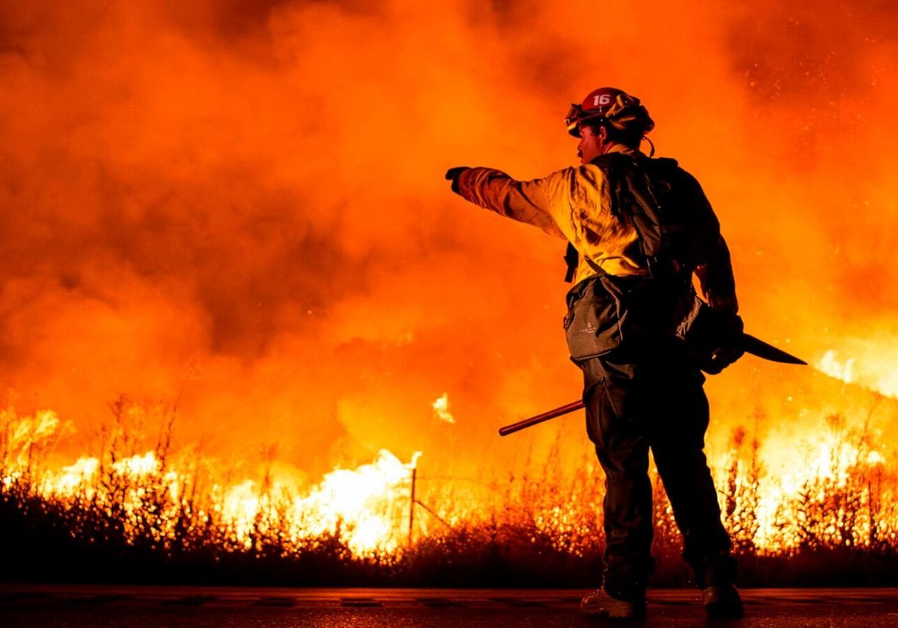 california-wildfires-3-gty-thg-231120_1700496179061_hpMain_16x9_1600